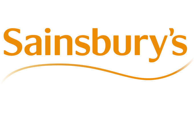 Logo de Sainsbury's écrit en orange.